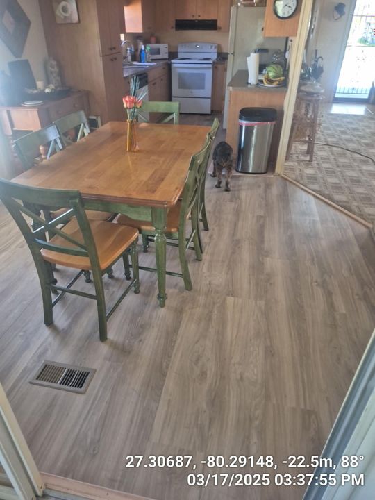 En Venta: $69,900 (2 camas, 2 baños, 1380 Pies cuadrados)