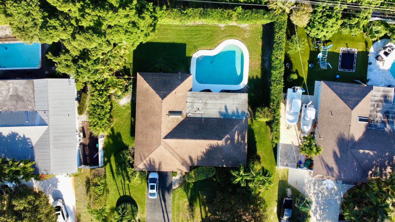 待售: $899,900 (3 贝兹, 2 浴室, 1710 平方英尺)