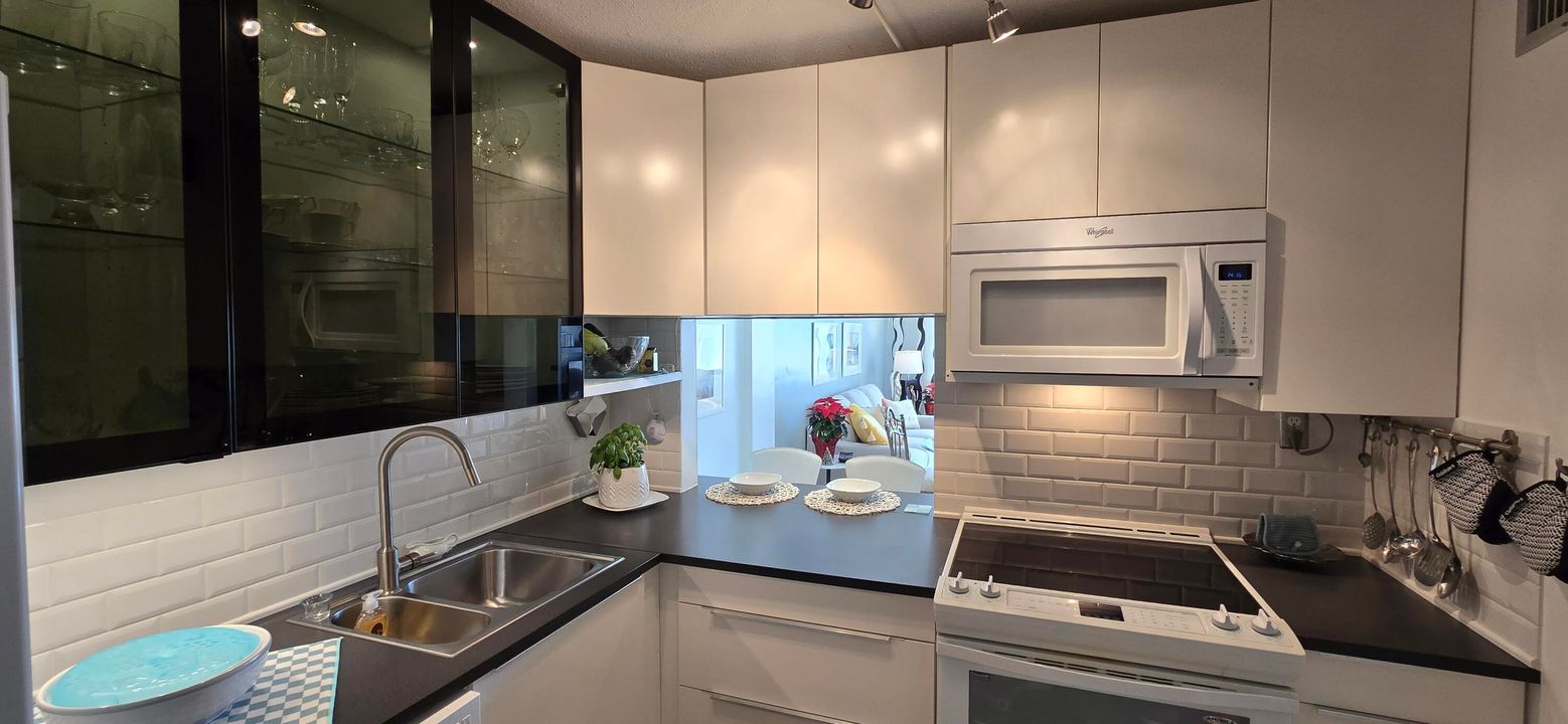 En Venta: $120,000 (1 camas, 1 baños, 744 Pies cuadrados)