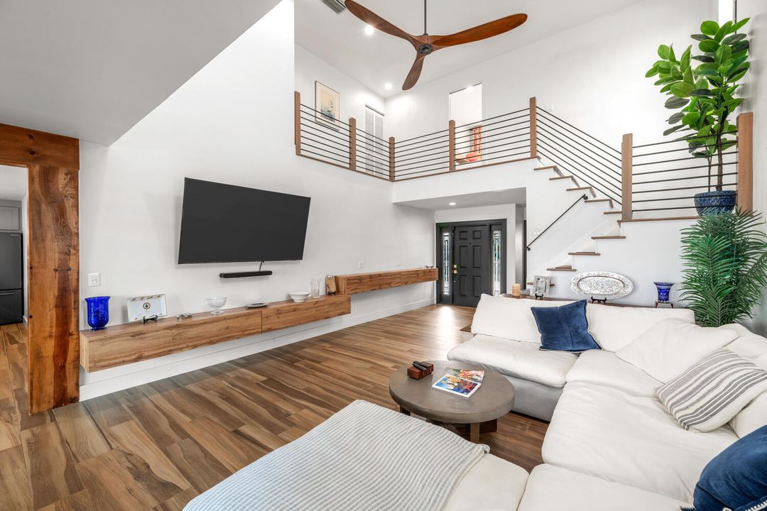 В аренду: $7,500 (3 спален, 2 ванн, 2045 Квадратных фут)