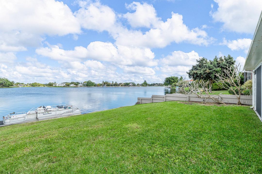 В аренду: $7,500 (3 спален, 2 ванн, 2045 Квадратных фут)