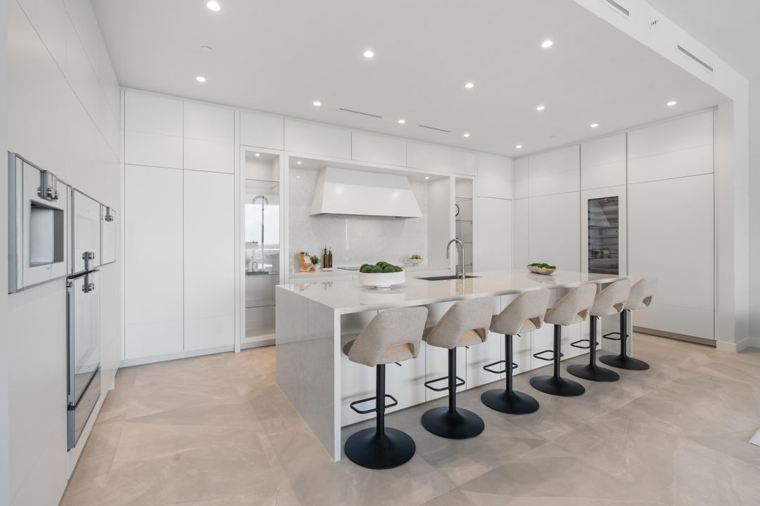 待售: $5,995,000 (3 贝兹, 4 浴室, 3725 平方英尺)