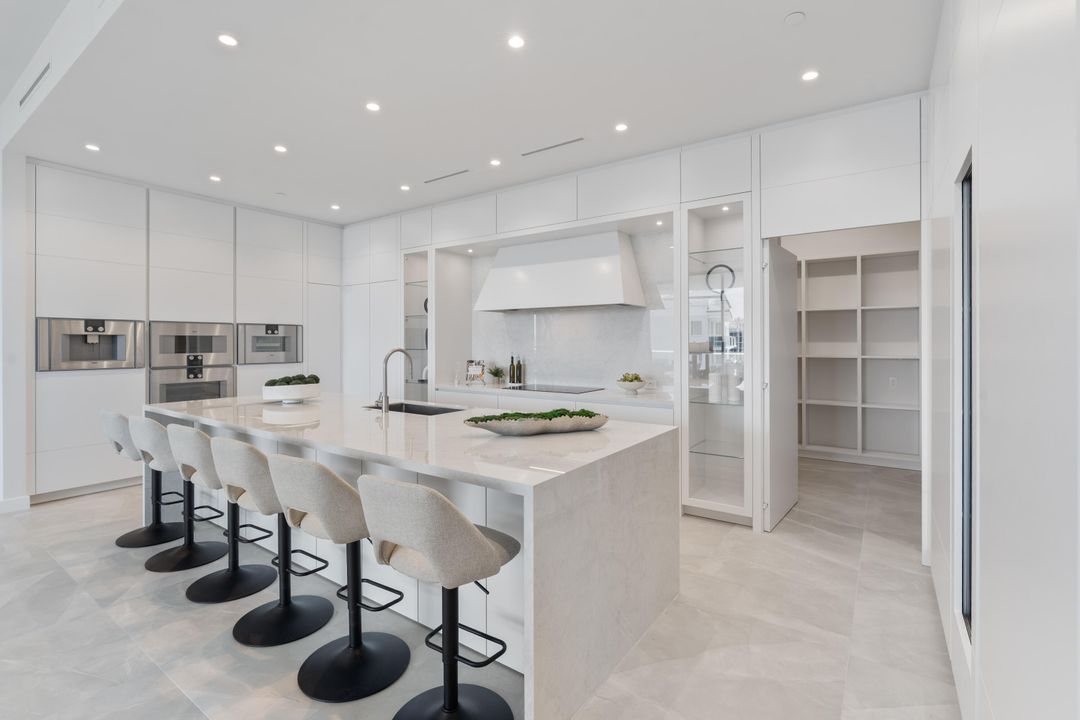 待售: $5,995,000 (3 贝兹, 4 浴室, 3725 平方英尺)