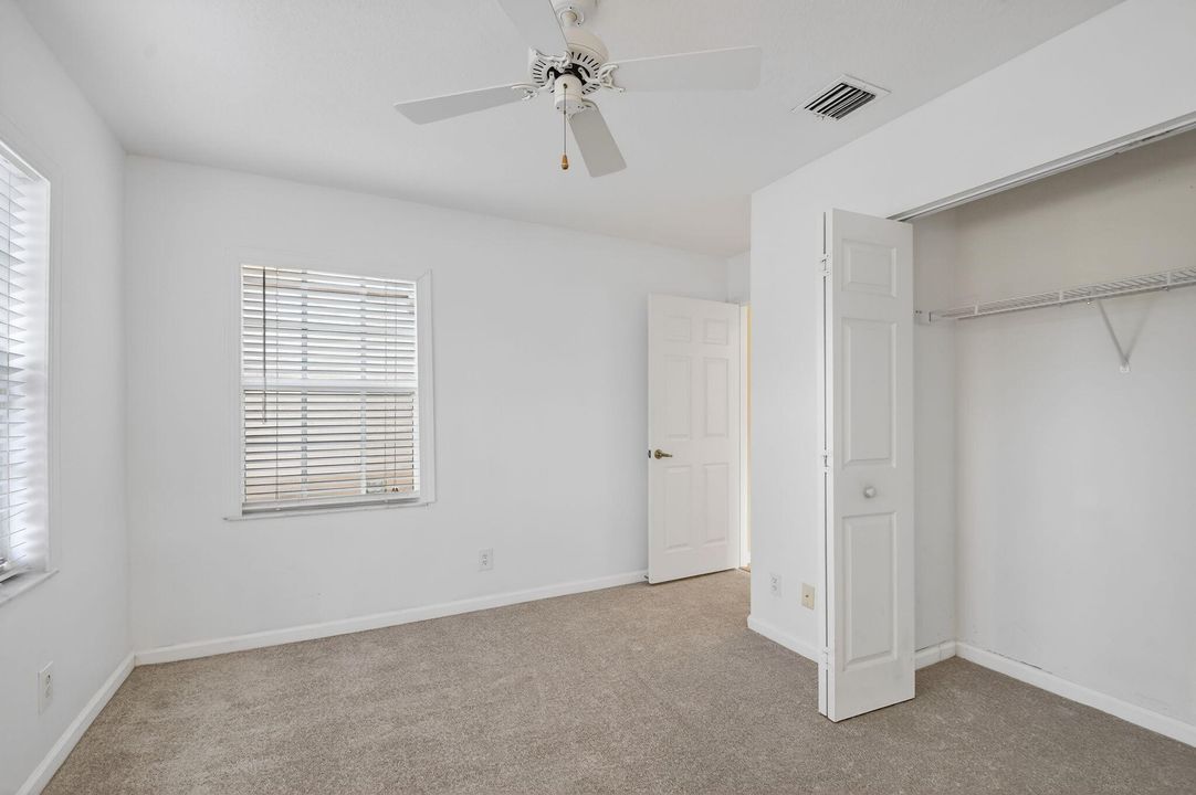 На продажу: $409,900 (3 спален, 2 ванн, 1938 Квадратных фут)