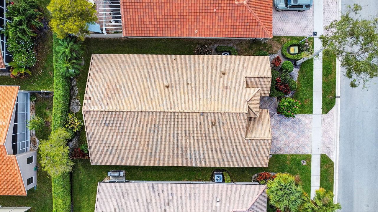 На продажу: $409,900 (3 спален, 2 ванн, 1938 Квадратных фут)