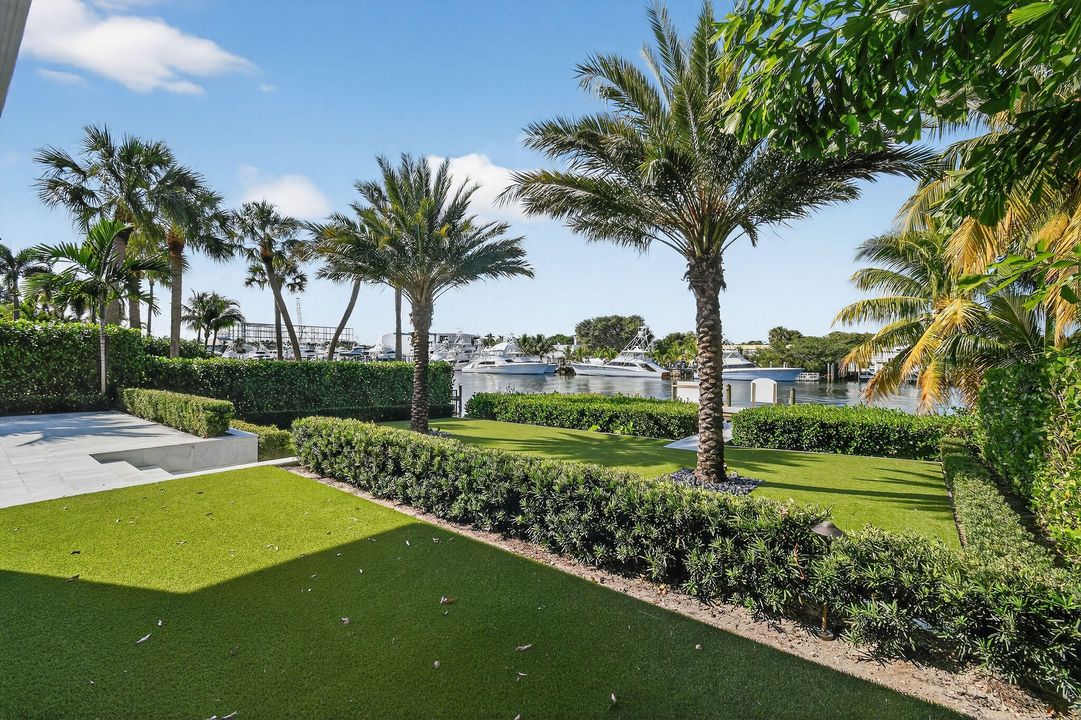 На продажу: $9,850,000 (4 спален, 5 ванн, 5379 Квадратных фут)