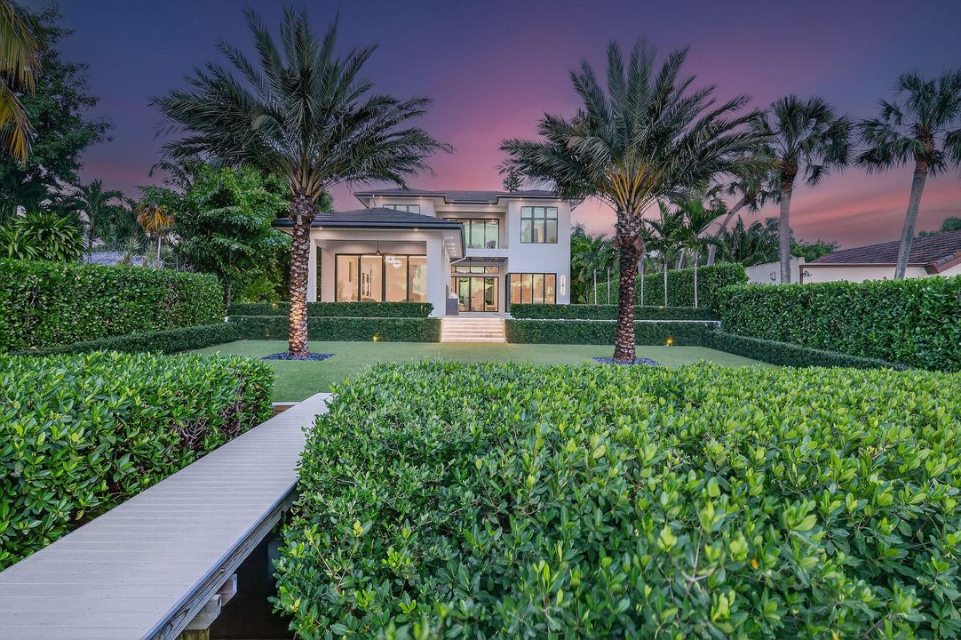На продажу: $9,850,000 (4 спален, 5 ванн, 5379 Квадратных фут)