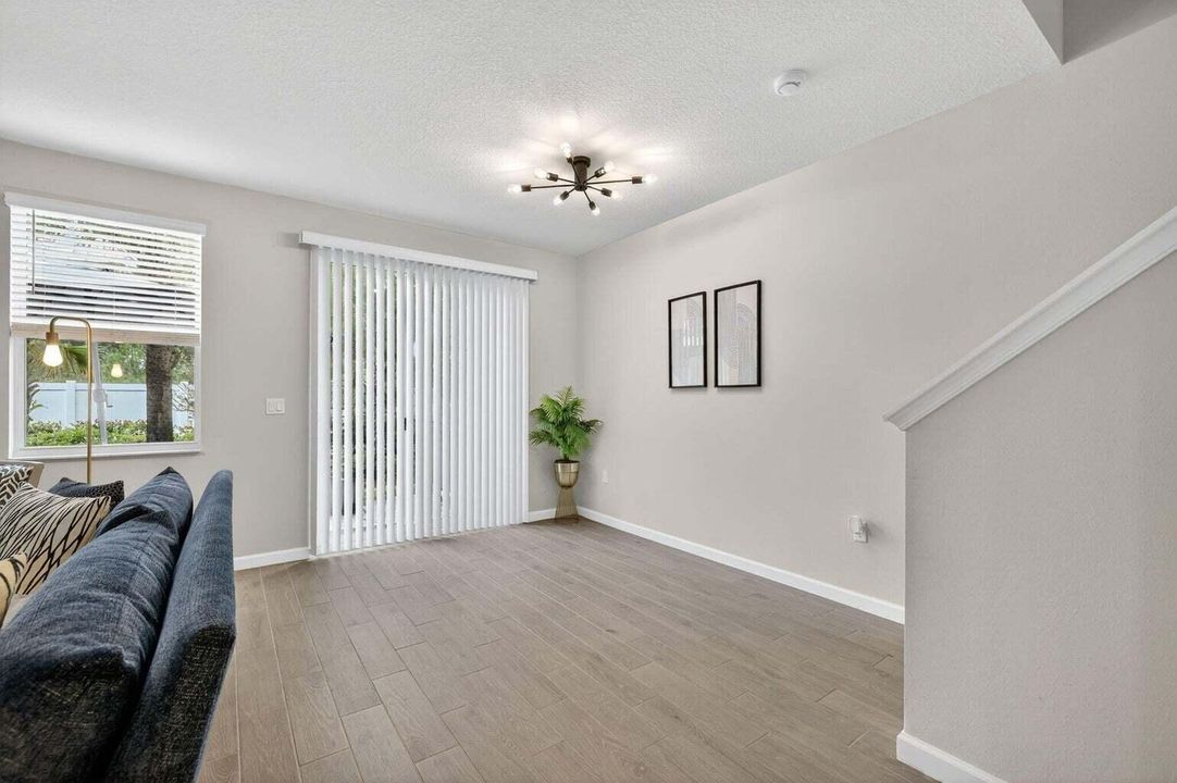 En Renta: $2,850 (3 camas, 2 baños, 1804 Pies cuadrados)