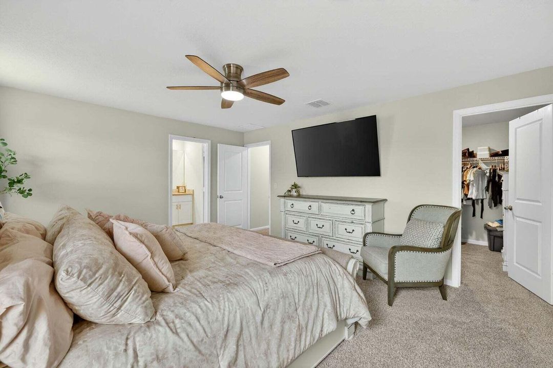 En Renta: $2,850 (3 camas, 2 baños, 1804 Pies cuadrados)