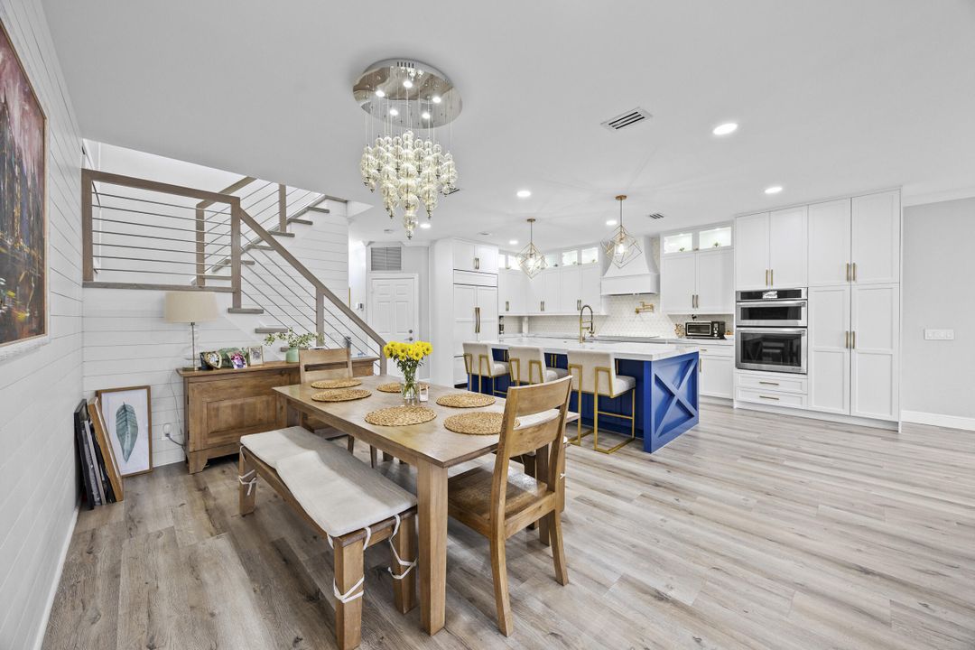 待售: $749,900 (3 贝兹, 2 浴室, 1549 平方英尺)