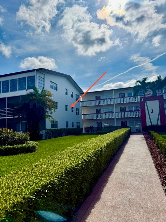 В аренду: $1,700 (2 спален, 1 ванн, 840 Квадратных фут)