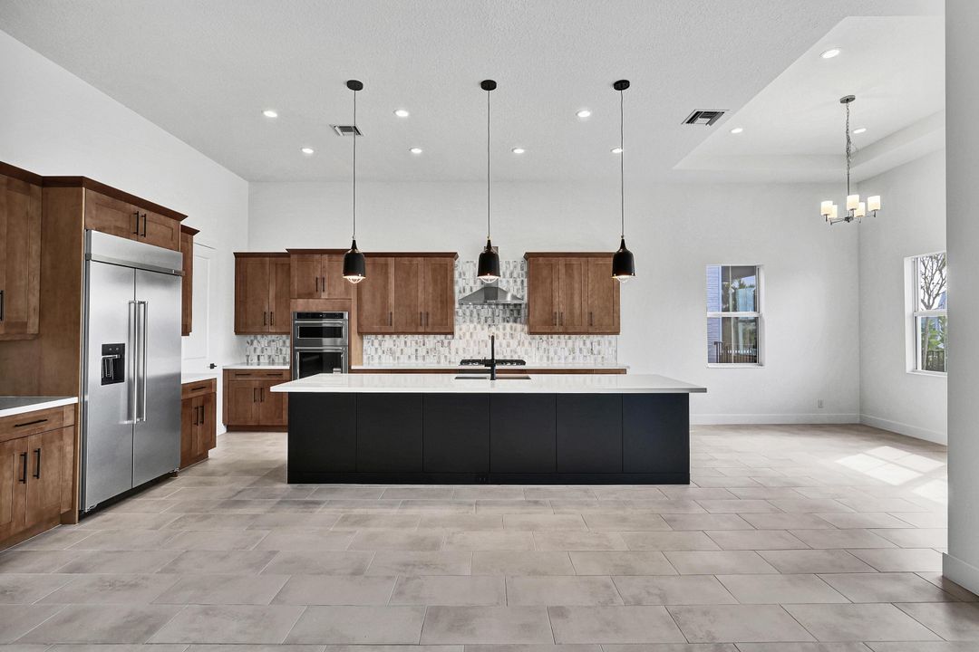 En Venta: $1,199,000 (3 camas, 2 baños, 2884 Pies cuadrados)