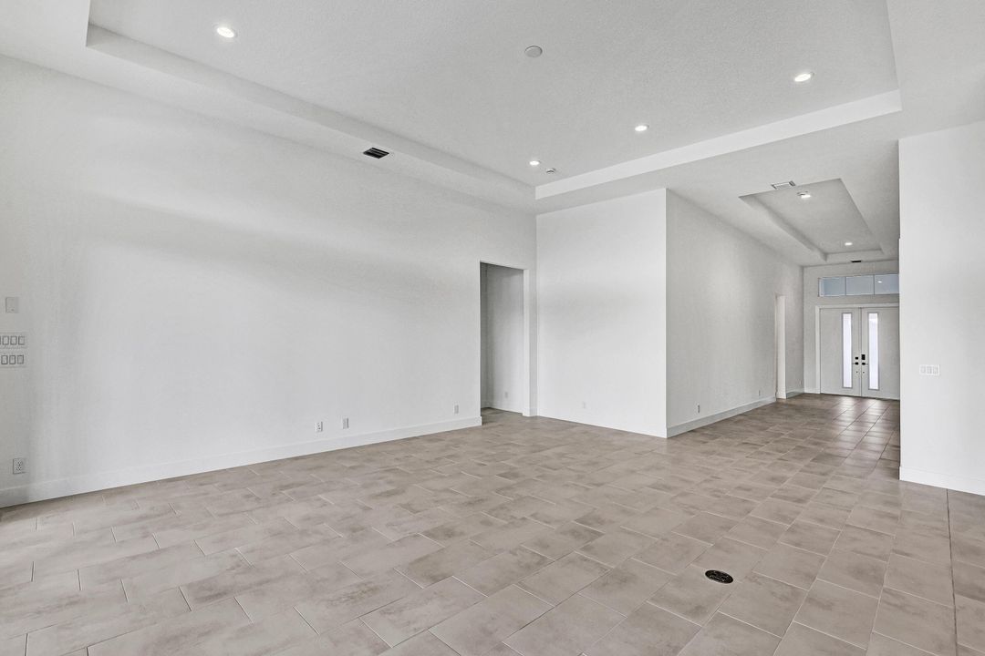 En Venta: $1,199,000 (3 camas, 2 baños, 2884 Pies cuadrados)