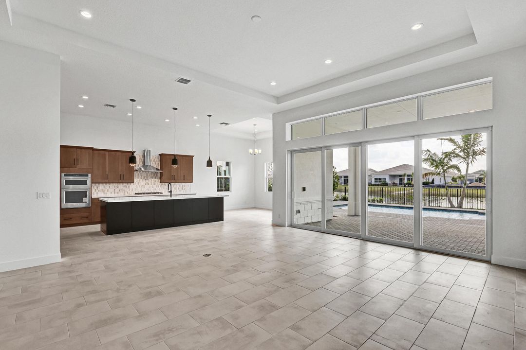 En Venta: $1,199,000 (3 camas, 2 baños, 2884 Pies cuadrados)