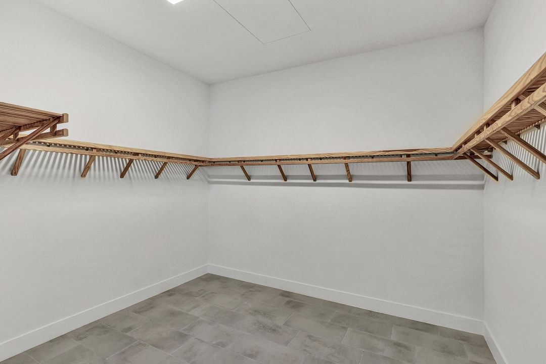 En Venta: $1,199,000 (3 camas, 2 baños, 2884 Pies cuadrados)