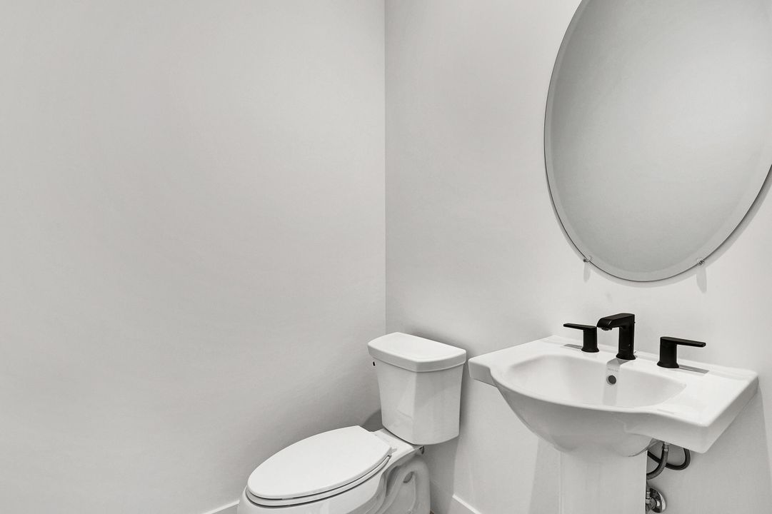 En Venta: $1,199,000 (3 camas, 2 baños, 2884 Pies cuadrados)