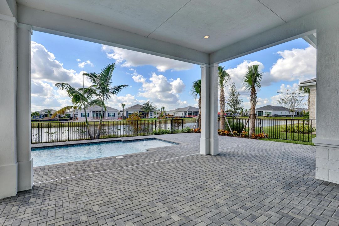 En Venta: $1,199,000 (3 camas, 2 baños, 2884 Pies cuadrados)