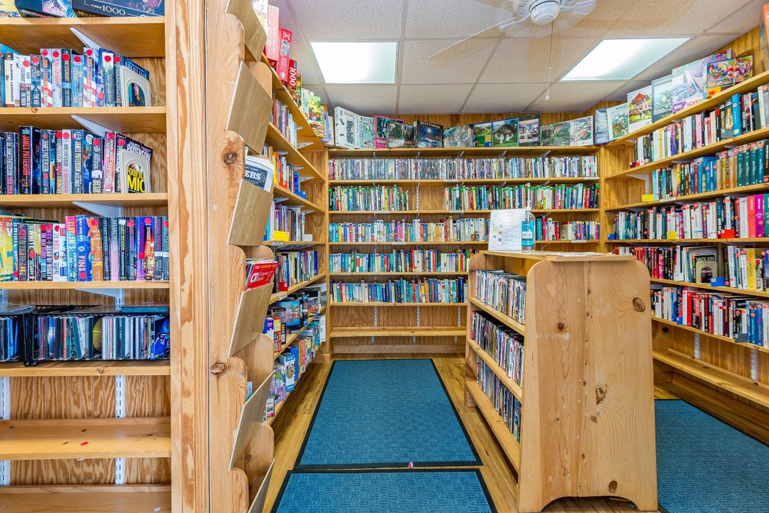 En Venta: $259,999 (3 camas, 2 baños, 2006 Pies cuadrados)