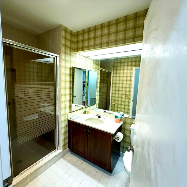 待售: $124,900 (3 贝兹, 2 浴室, 1809 平方英尺)