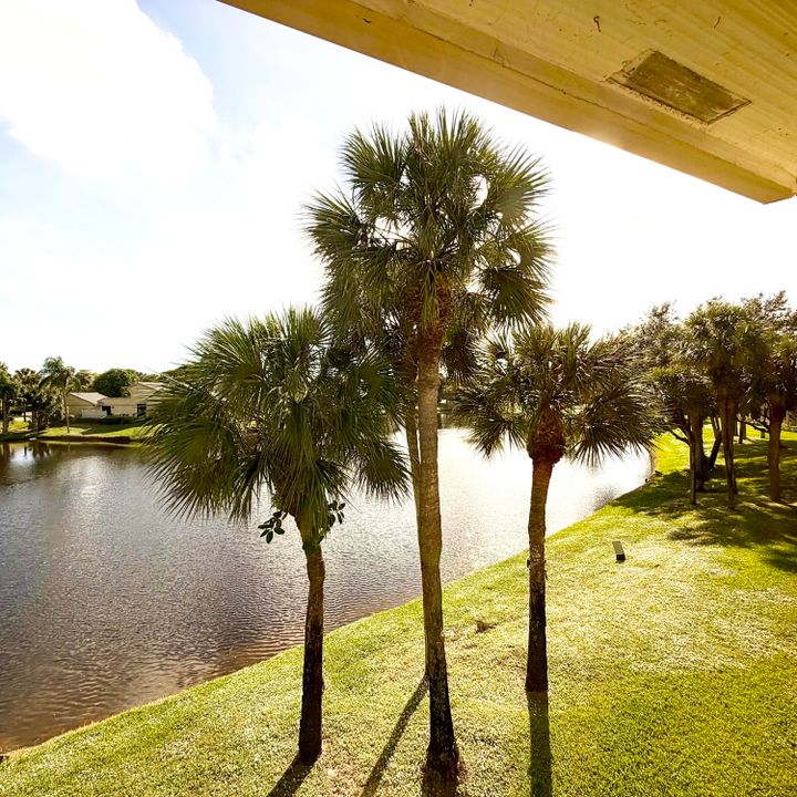 待售: $124,900 (3 贝兹, 2 浴室, 1809 平方英尺)