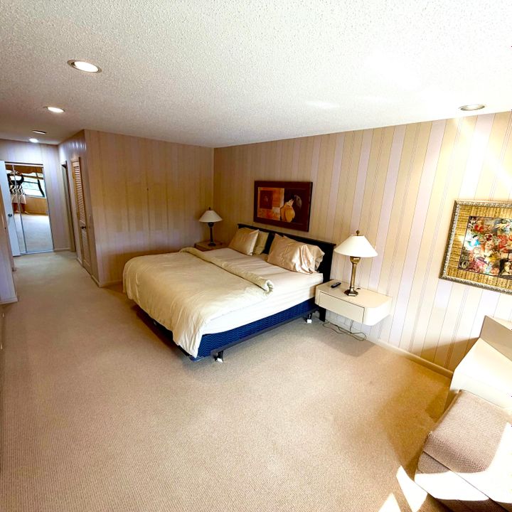 待售: $124,900 (3 贝兹, 2 浴室, 1809 平方英尺)