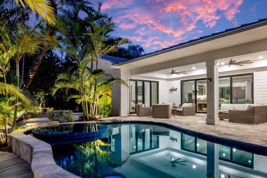 For Rent: $17,500 (3 beds, 2 baths, 2059 Square Feet)