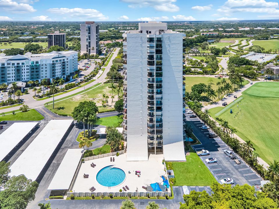 В аренду: $2,900 (2 спален, 2 ванн, 1294 Квадратных фут)