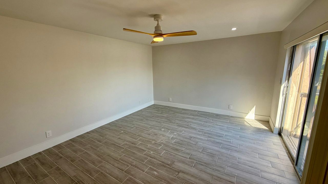 待售: $279,900 (2 贝兹, 2 浴室, 1500 平方英尺)