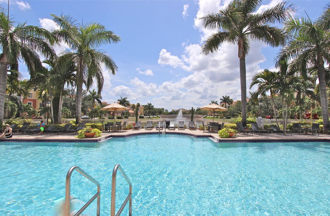 En Renta: $2,400 (2 camas, 2 baños, 1403 Pies cuadrados)