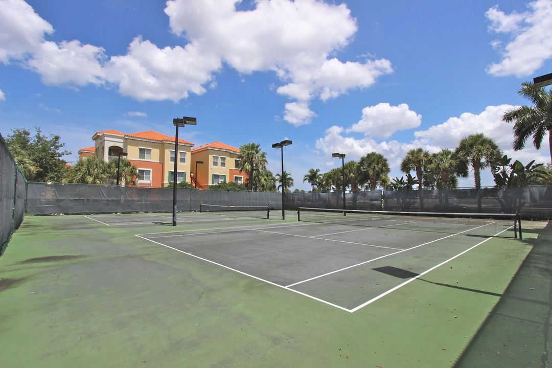 En Renta: $2,400 (2 camas, 2 baños, 1403 Pies cuadrados)