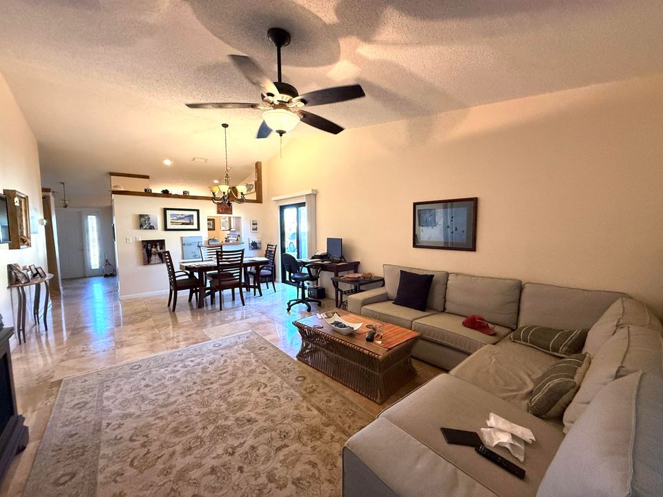 В аренду: $2,850 (2 спален, 2 ванн, 1248 Квадратных фут)