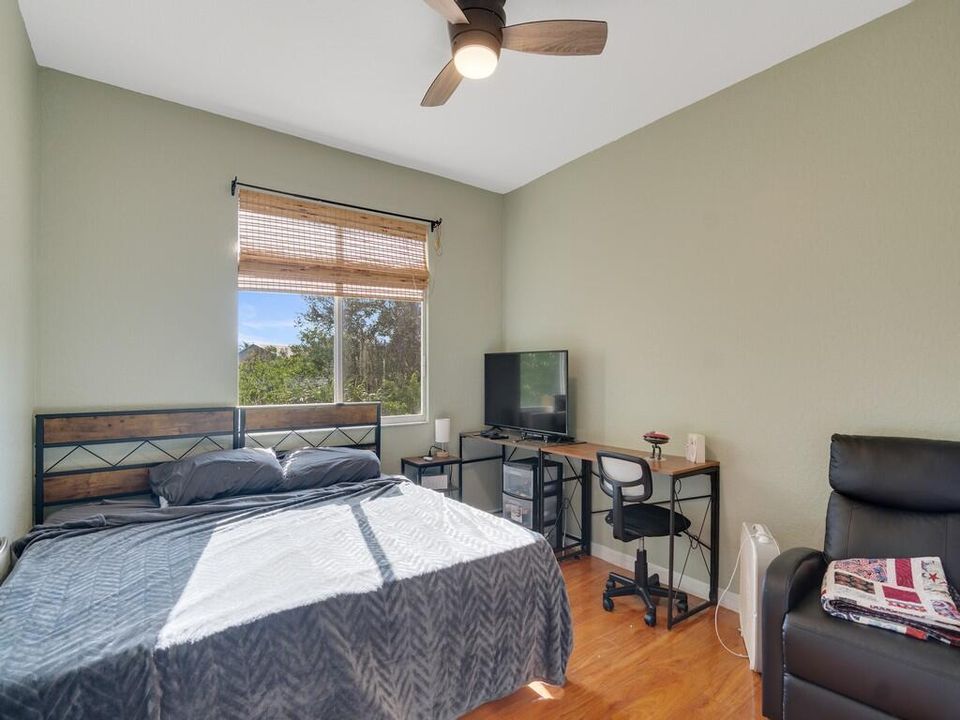 En Venta: $199,000 (3 camas, 2 baños, 1698 Pies cuadrados)