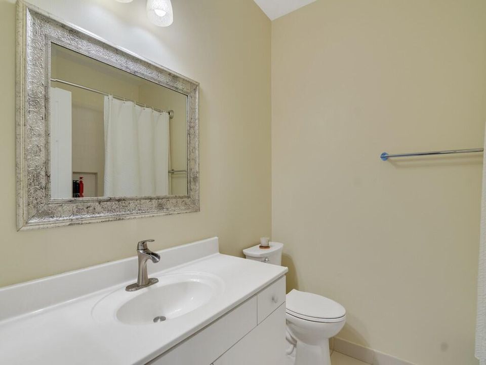 En Venta: $199,000 (3 camas, 2 baños, 1698 Pies cuadrados)