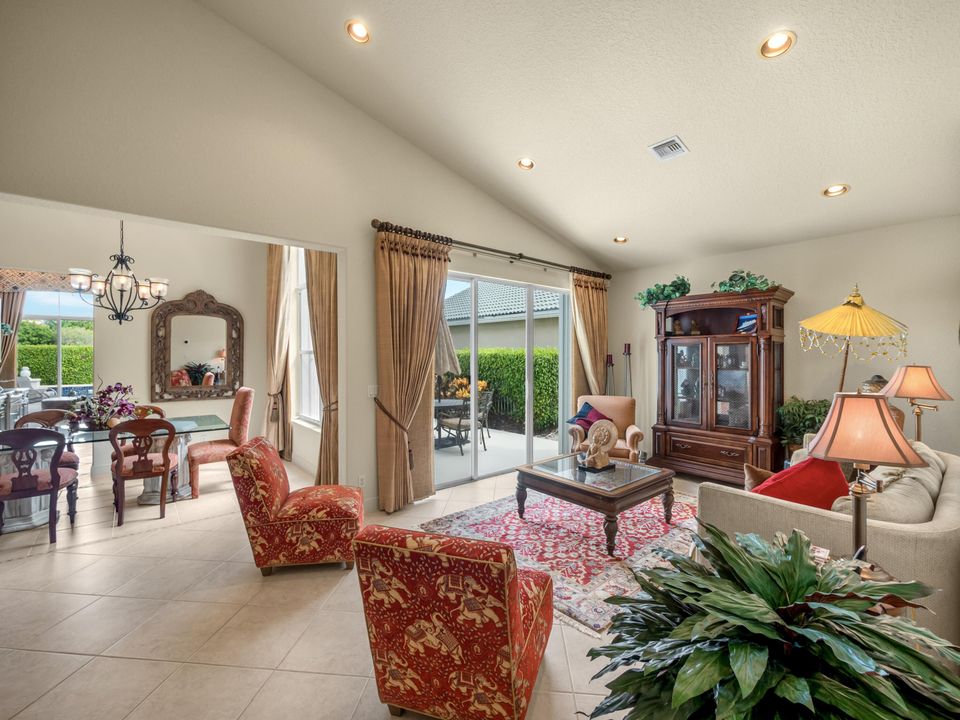 En Renta: $7,500 (4 camas, 4 baños, 2365 Pies cuadrados)