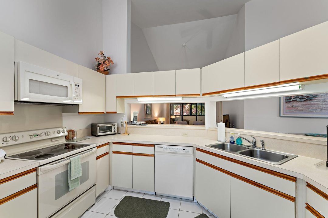 出租: $2,650 (2 贝兹, 2 浴室, 1451 平方英尺)