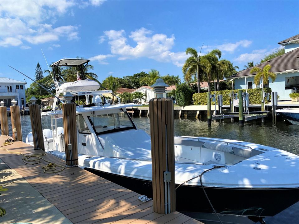 For Rent: $14,000 (3 beds, 2 baths, 2020 Square Feet)