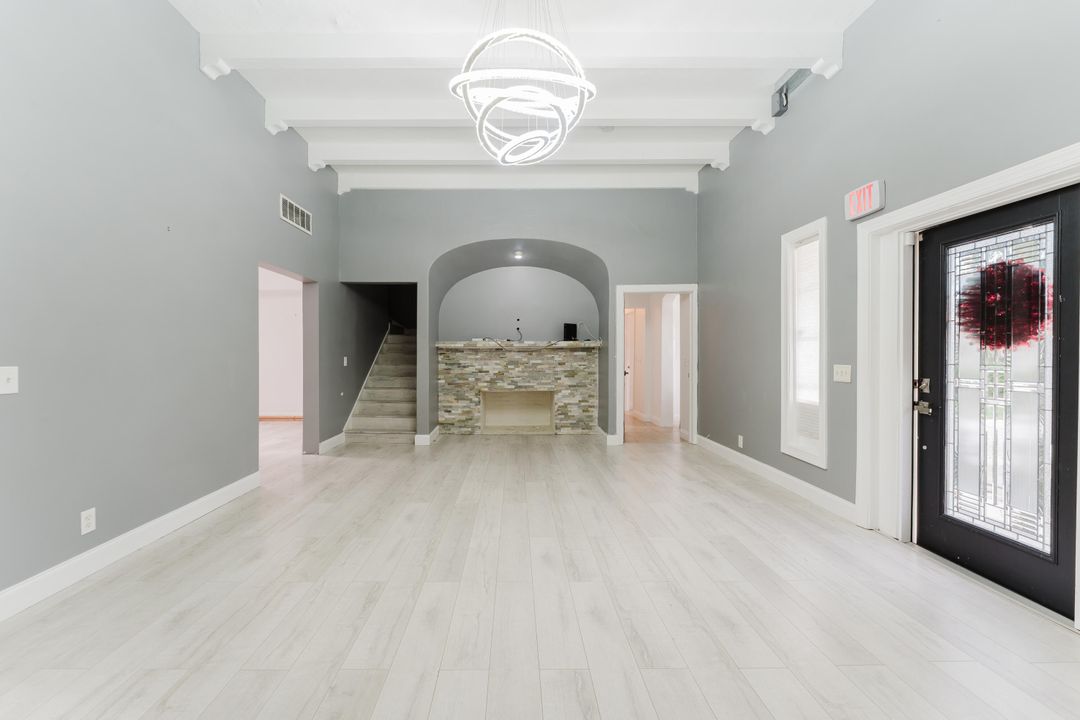 For Rent: $8,750 (3 beds, 2 baths, 2141 Square Feet)