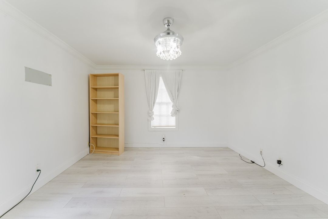 For Rent: $8,750 (3 beds, 2 baths, 2141 Square Feet)