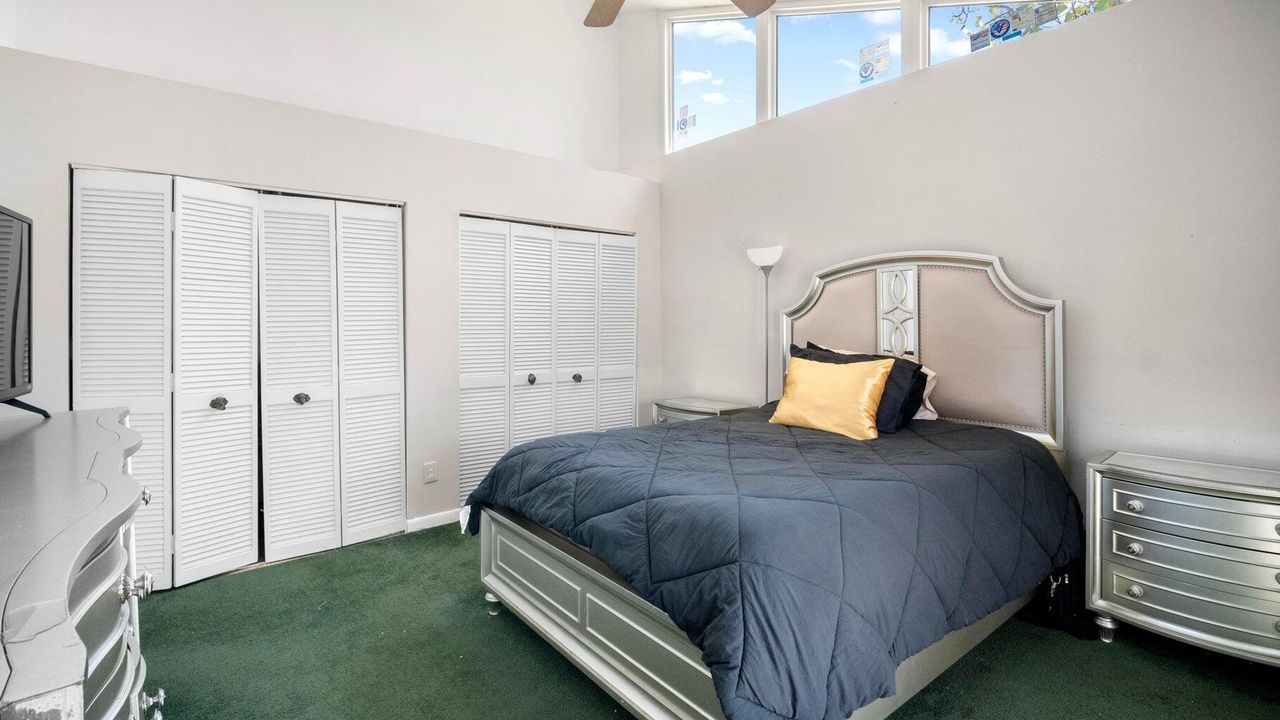 For Sale: $330,000 (3 beds, 2 baths, 1332 Square Feet)