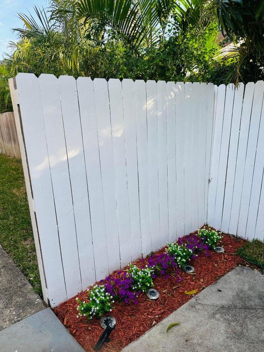 В аренду: $4,200 (3 спален, 2 ванн, 1200 Квадратных фут)