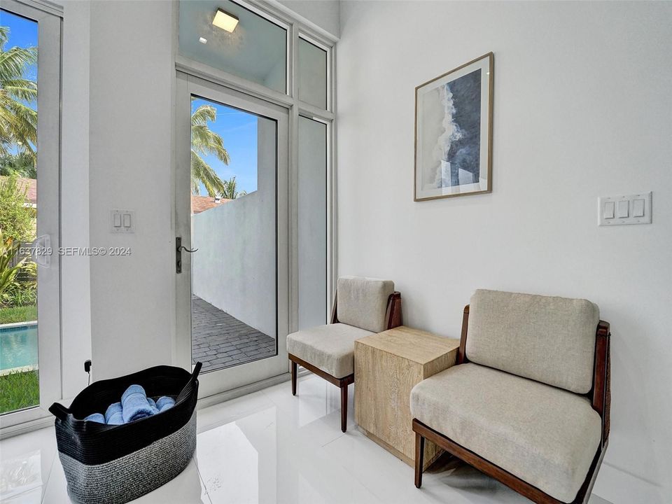 В аренду: $7,500 (4 спален, 3 ванн, 2405 Квадратных фут)