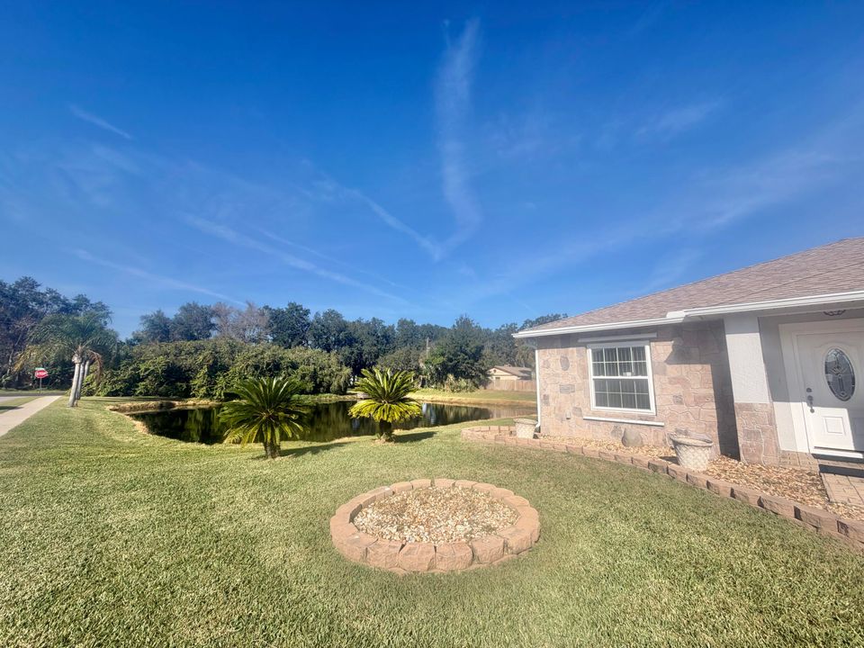 En Venta: $304,500 (4 camas, 2 baños, 1902 Pies cuadrados)