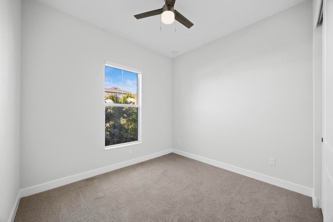 Active With Contract: $3,500 (3 beds, 3 baths, 2041 Square Feet)