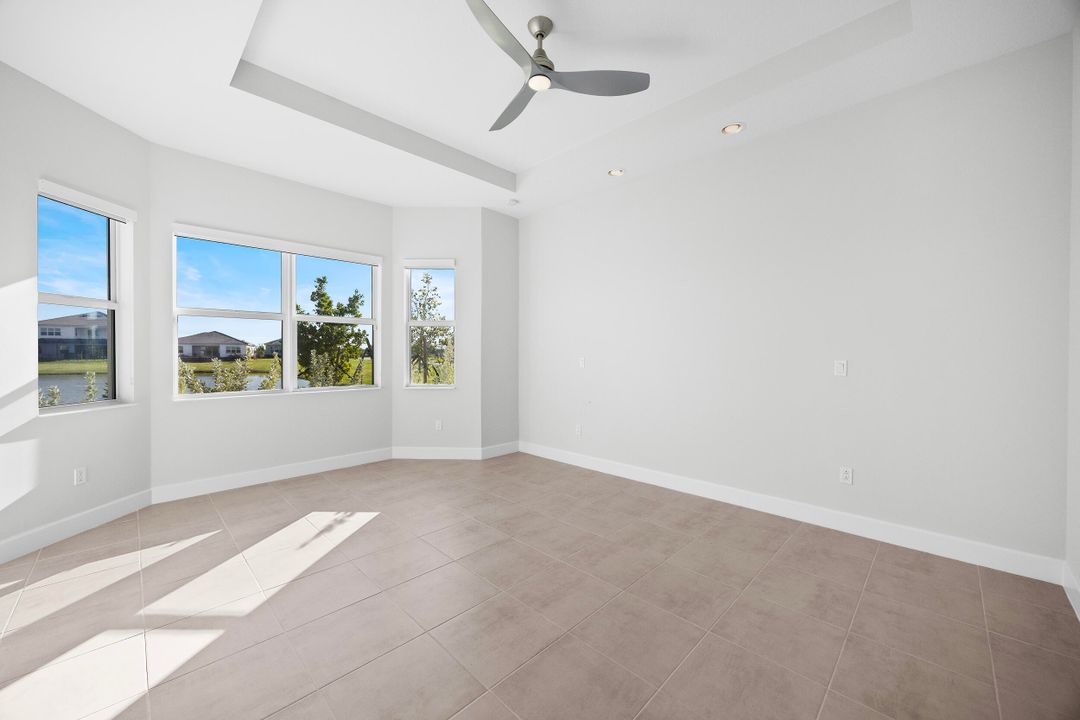 Active With Contract: $3,500 (3 beds, 3 baths, 2041 Square Feet)