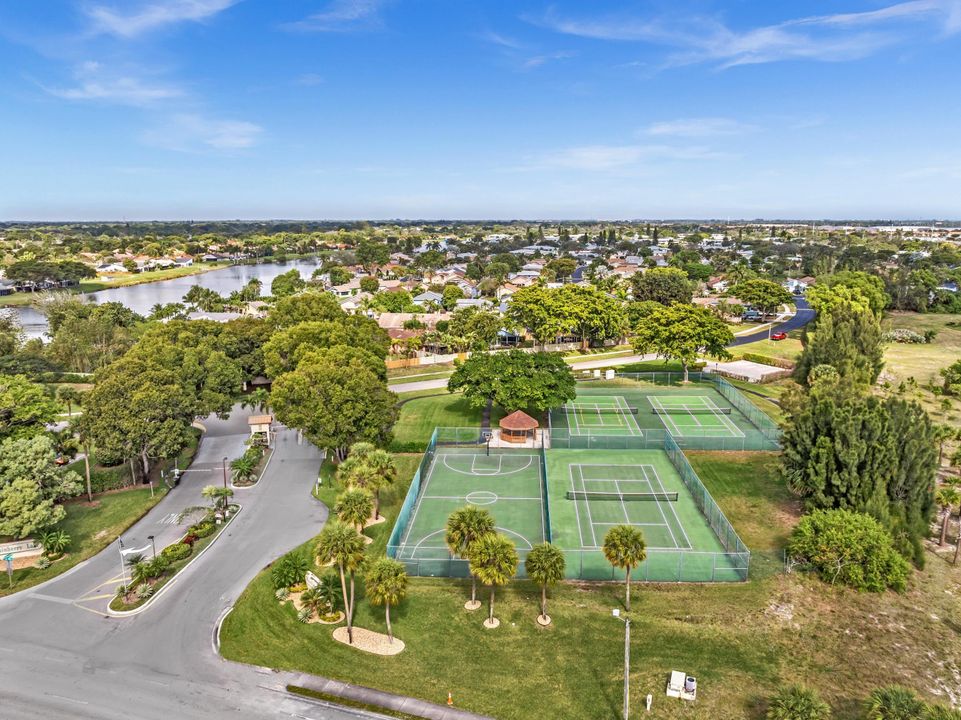 En Venta: $495,000 (2 camas, 2 baños, 1411 Pies cuadrados)