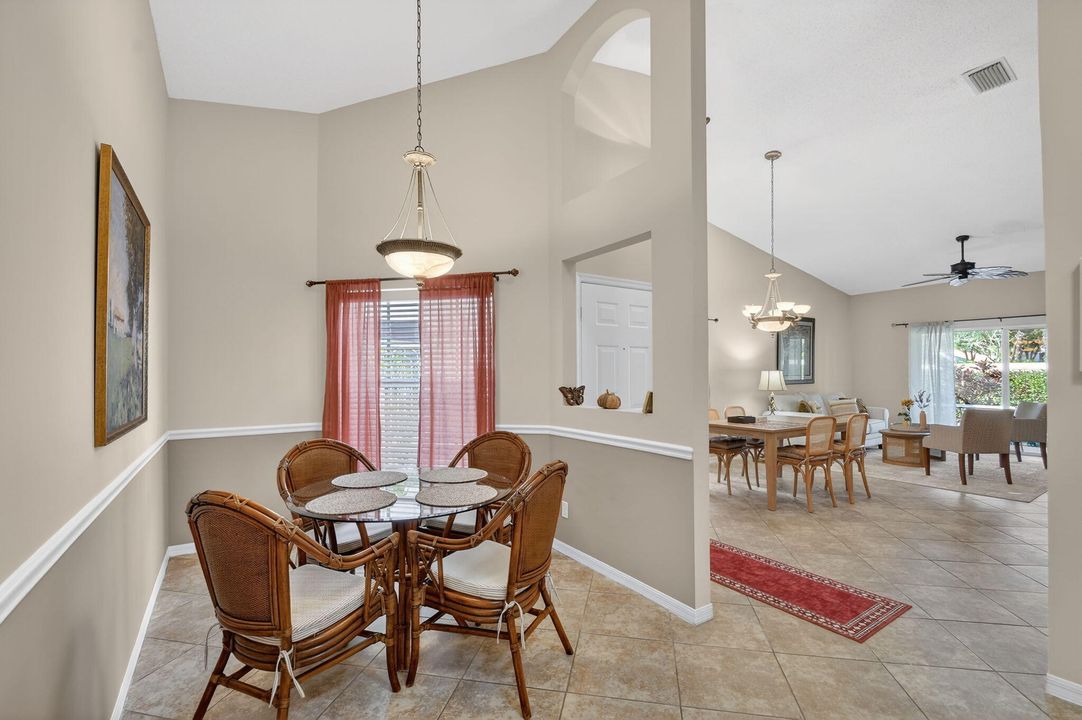 En Venta: $379,000 (3 camas, 2 baños, 1497 Pies cuadrados)