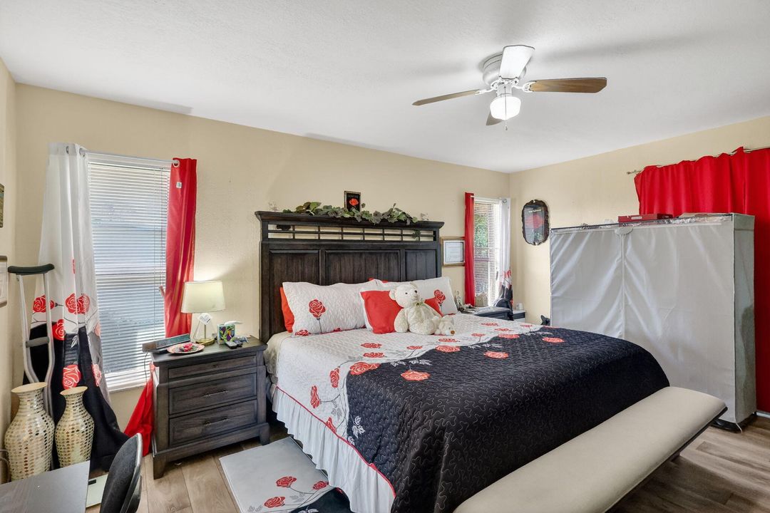 For Sale: $399,000 (3 beds, 2 baths, 1492 Square Feet)