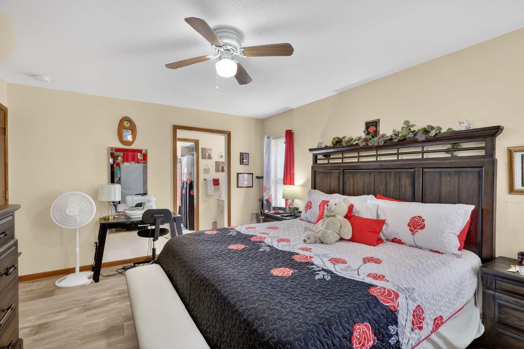 For Sale: $399,000 (3 beds, 2 baths, 1492 Square Feet)