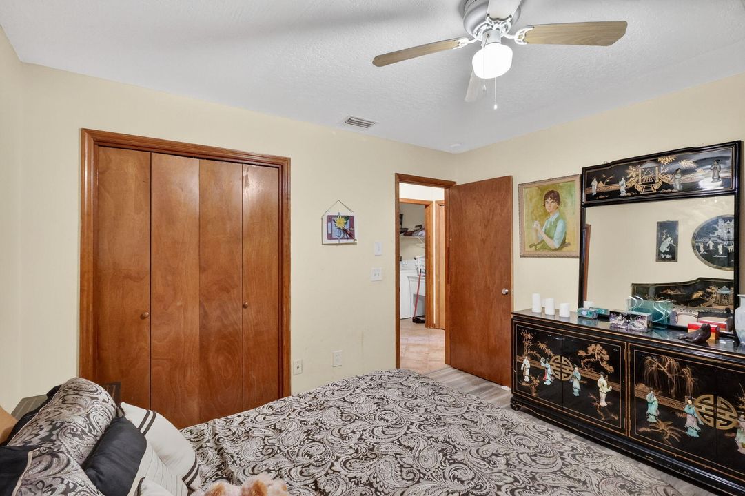 For Sale: $399,000 (3 beds, 2 baths, 1492 Square Feet)