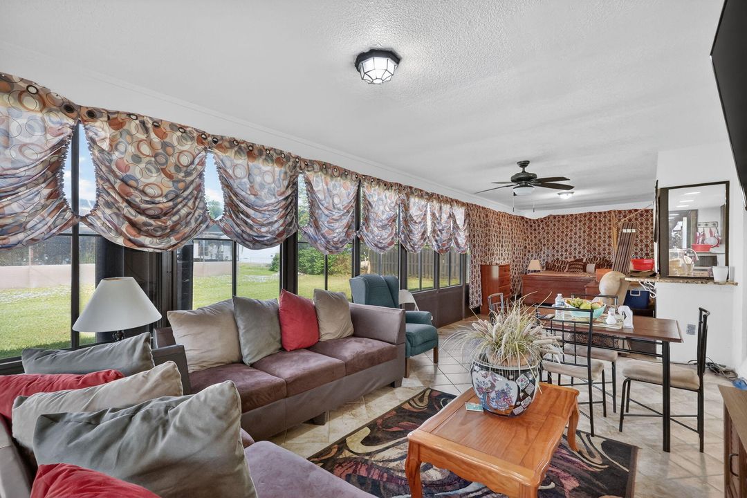 For Sale: $399,000 (3 beds, 2 baths, 1492 Square Feet)